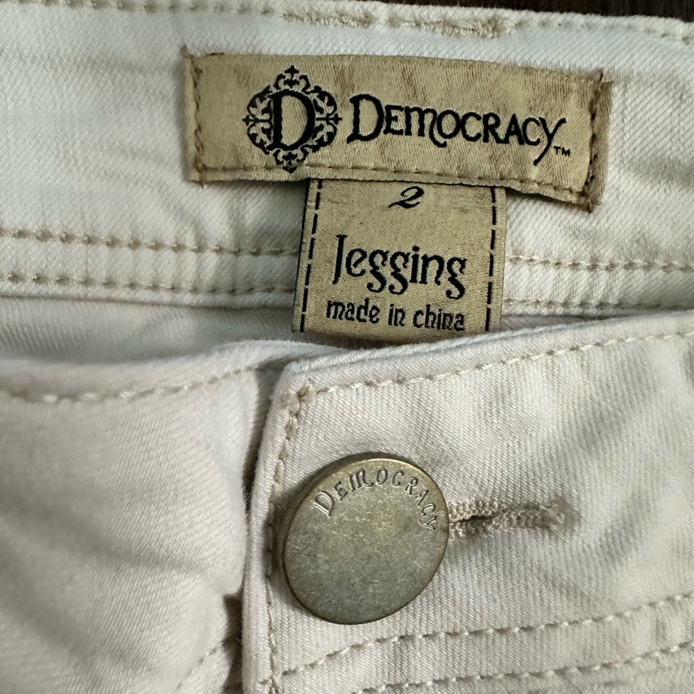 Democracy Denim- New without Tags- Womens 2 - Picture 3 of 5